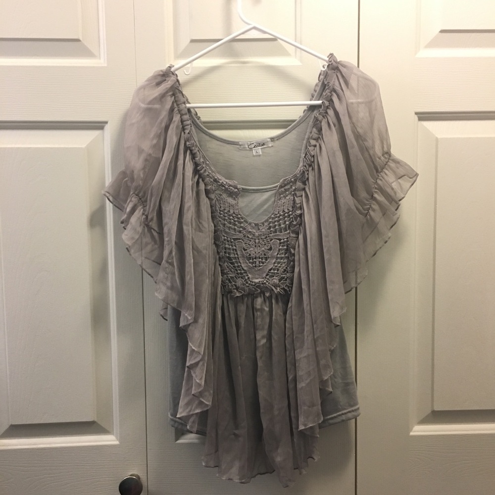 Grey Flowy Blouse (Size Large)